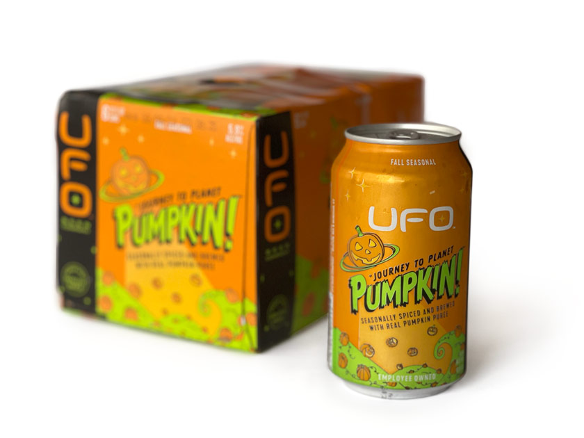 UFO Pumpkin Hefeweizen beer 12-oz. can and 6-pack box
