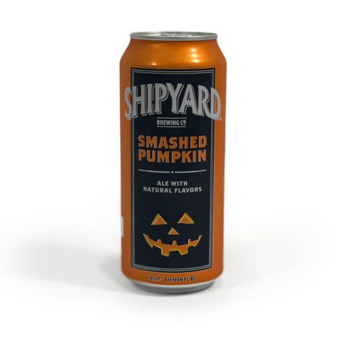 A 16 oz can of Shipyard Smashed Pumpkin beer for a review of the best pumpkin beers